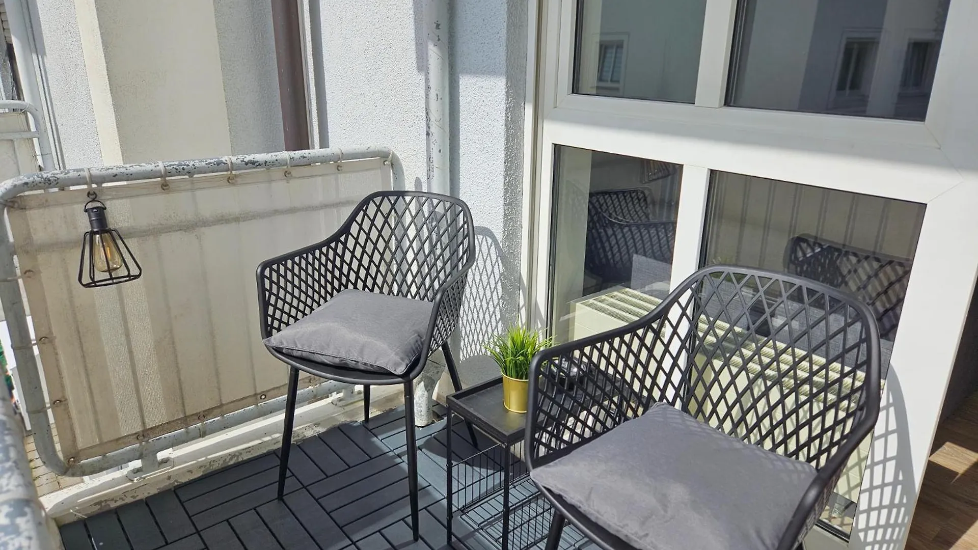 Like At Home - Moderne Wohnung In Koenigsbrunn - 30Qm - Netflix Apartment