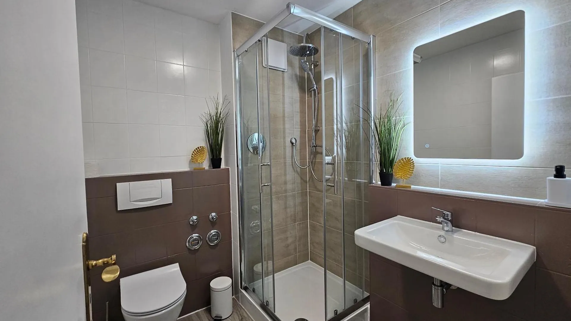Like At Home - Moderne Wohnung In Koenigsbrunn - 30Qm - Netflix Apartment